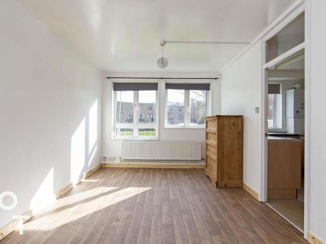 Studio for rent in Kentish Town, Greater London