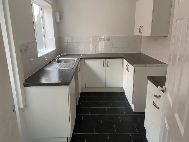 Apartment for rent in Elm Park, Calderstones