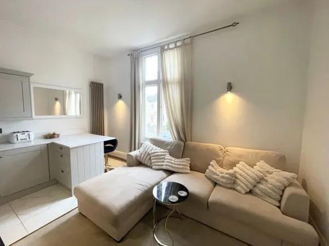 Apartment for rent in Milverton, Green Close