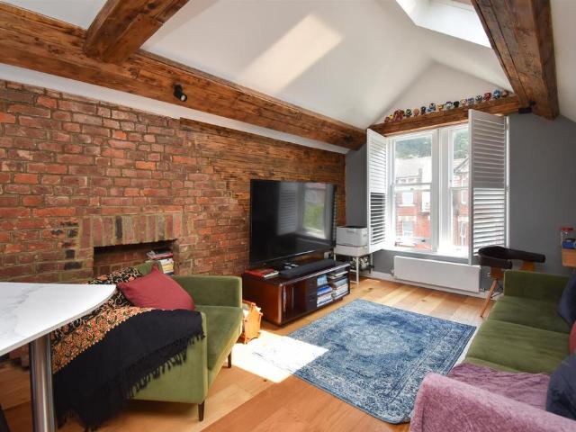 Apartment for rent in West Hill, Guestling Green