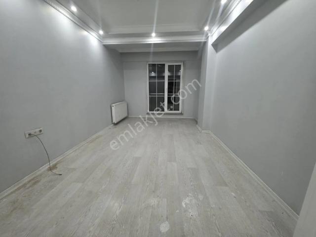Mehmet Akif Mahallesi, Küçükçekmece içerisinde kiralık mülk