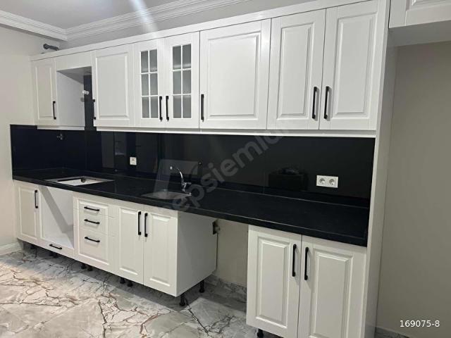 Sultanbeyli, İstanbul içerisinde satılık mülk