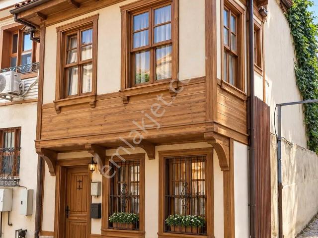 Mimar Sinan Mahallesi, Üsküdar içerisinde satılık Villa