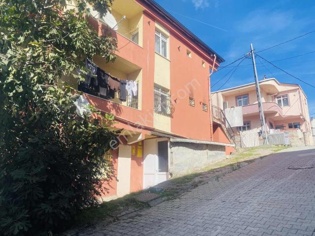 Mimar Sinan Mahallesi, Sultanbeyli içerisinde satılık Bina