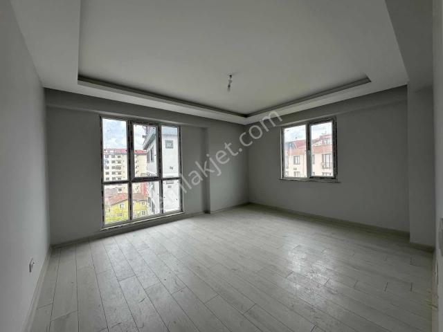 Sultanbeyli, İstanbul içerisinde satılık mülk