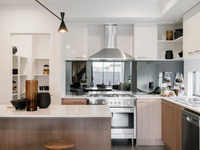 Cottage for sale in Camerons Creek, Victoria