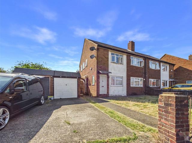 House for rent in Yeading, Greater London