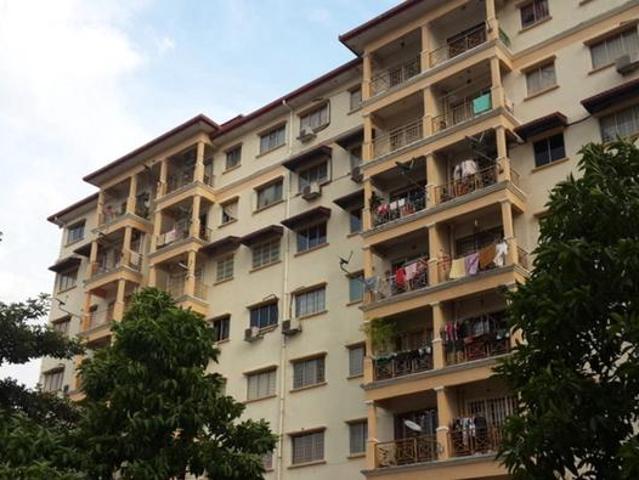 Apartment for sale in Kajang, Langat