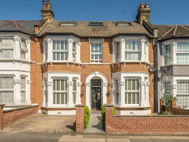 House for rent in London Borough of Lewisham, Greater London