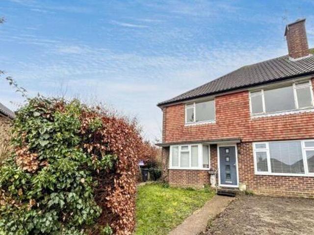 House for sale in Pachesham Park, Surrey