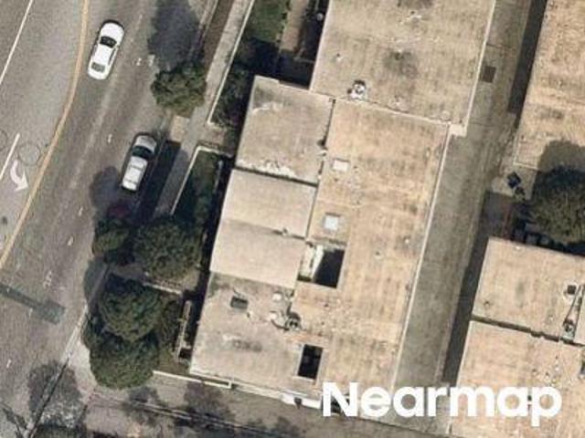 Townhouse for sale in Canoga Park, California