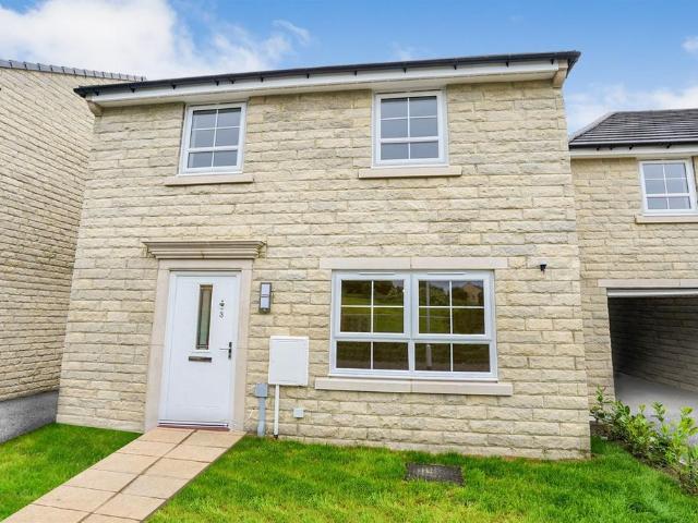 House for rent in Overslade, New Bilton
