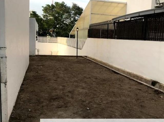 House for sale in Gelugor