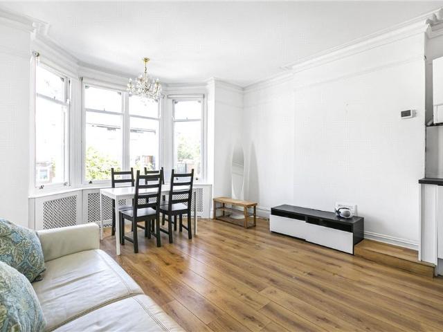 Apartment for rent in Streatham, Greater London
