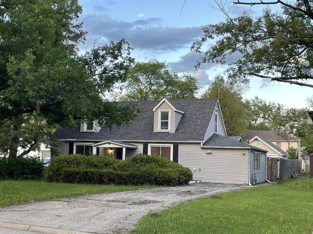 House for sale in Bensenville