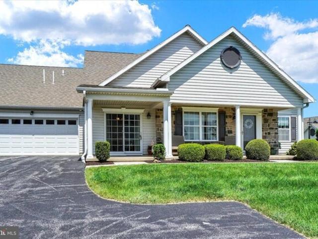 Condo for sale in York