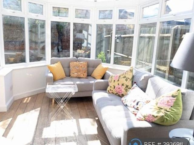 House for rent in Portsea, City Of Portsmouth