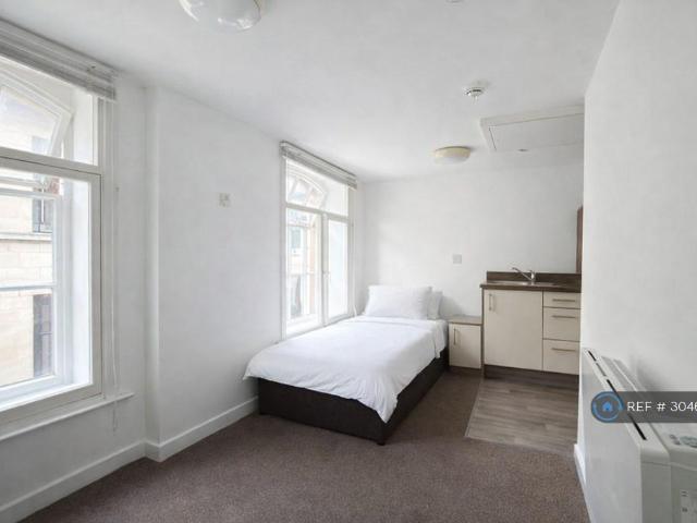 Apartment for rent in The Meadows, City of Nottingham