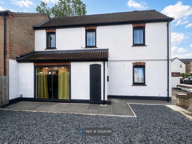 House for rent in Chesterton, Arbury