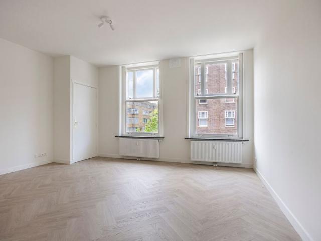 Appartement te huur in Zuid, Amsterdam