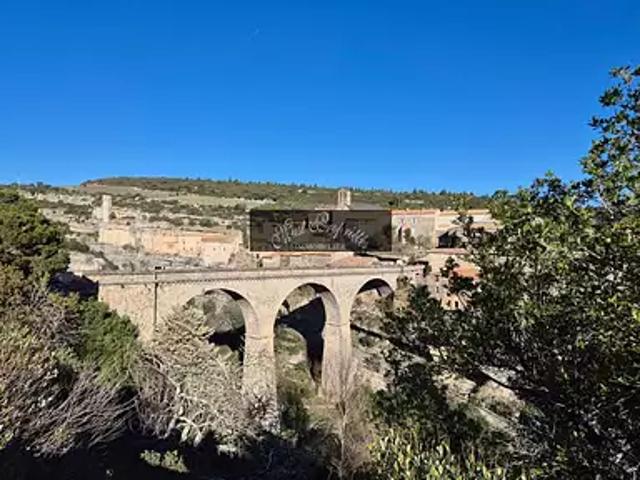 Maison vente à Béziers, Minerve