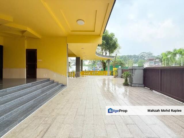 House for sale in Seri Kembangan, Majlis Bandaraya Subang Jaya