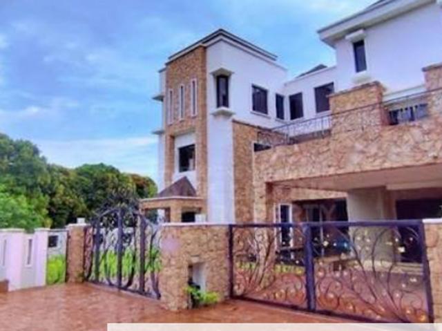 House for sale in Seri Kembangan, Majlis Bandaraya Subang Jaya