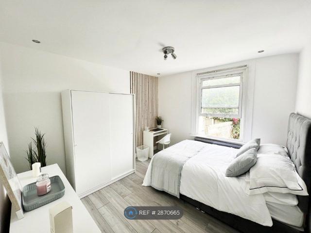Room for rent in Harlesden, Greater London