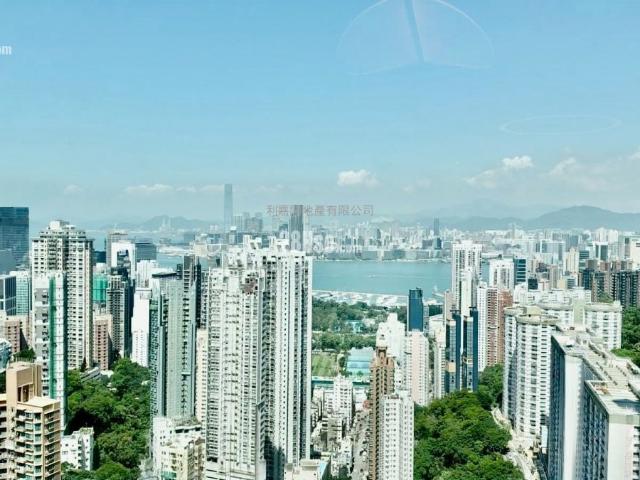 位於 香港 Hong Kong, 香港島 Hong Kong Island, 提供 出售 的 公寓
