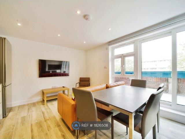 House for rent in Finsbury Park, Greater London