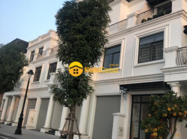 Nhà mặt phố bán