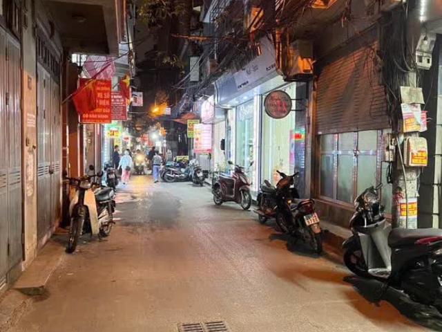 Nhà bán tại Hoàn Kiếm, Hà Nội