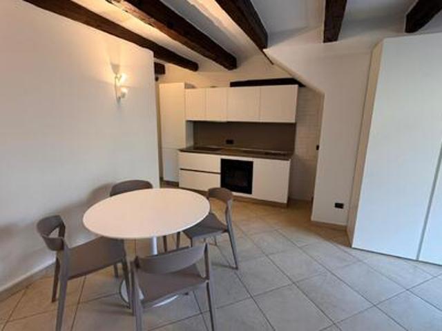 Appartamento in affitto a Paderno, Reana Del Roiale