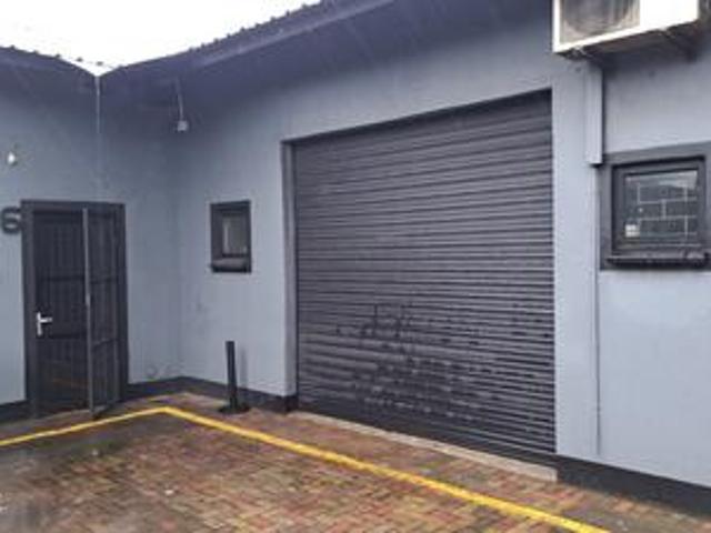Commercial for rent in UMhlathuze Municipality, Kwazulu-natal