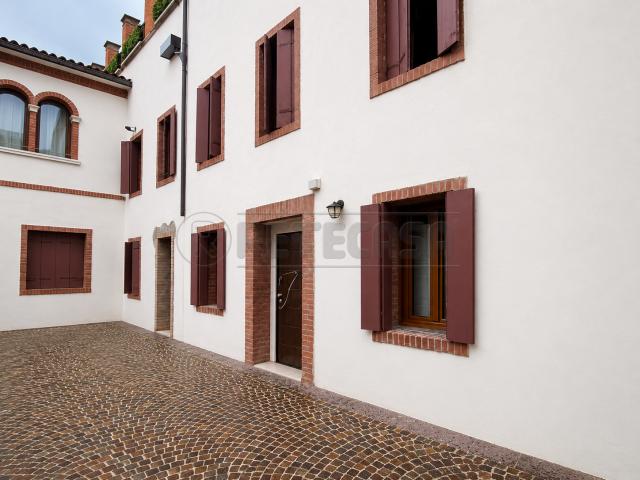 Appartamento in affitto a Pilastroni, Bassano Del Grappa