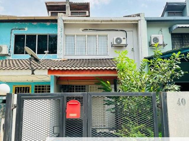 House for sale in Langat, Selangor