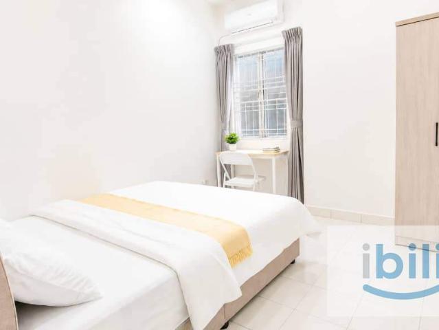 Room for rent in Wellesley, Penang