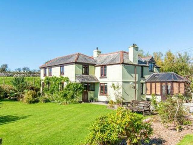 House for sale in Lamellion, Cornwall