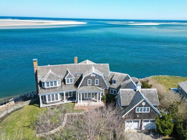 House for sale in North Chatham