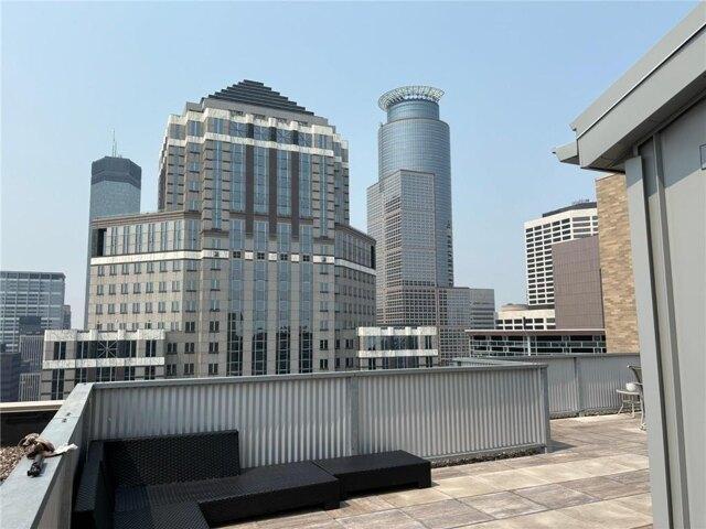 Condo for sale in Hennepin, Minnesota