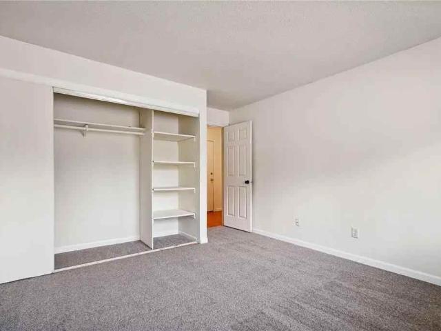 Apartment for rent in Hennepin, Minnesota