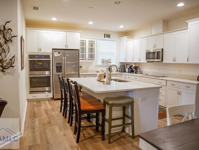 House for sale in Richmond Hill, Georgia