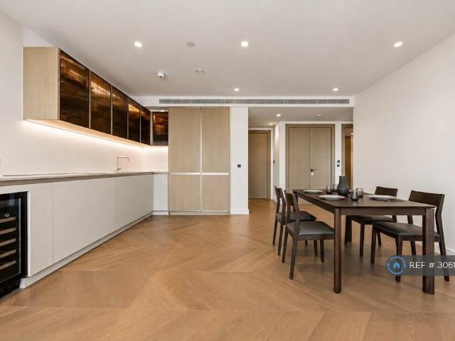 Apartment for rent in Aldgate, Greater London
