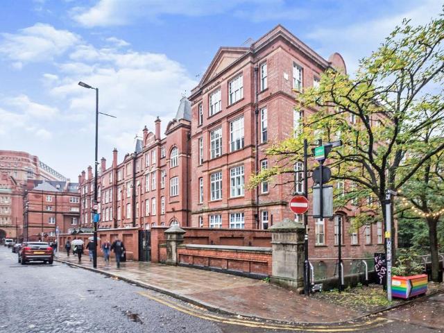 House for rent in Gay Village, Manchester