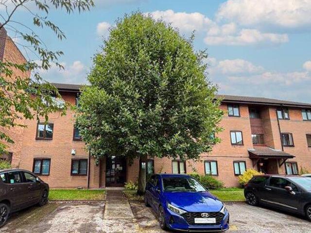 House for sale in Birkenhead, Liverpool City Region