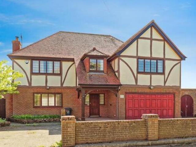 House for sale in Acol, Kent
