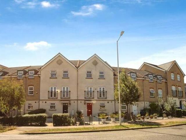 House for sale in Sheerness, Oad Street
