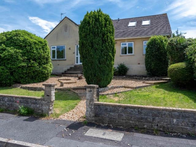 Apartment for rent in Grosvenor, Dulcote