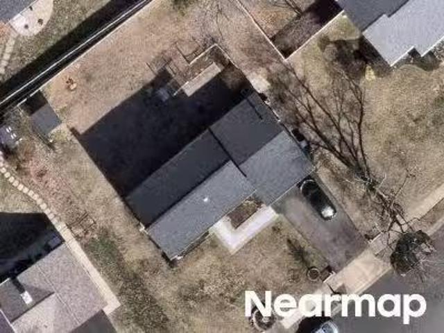 House for sale in Fairfax