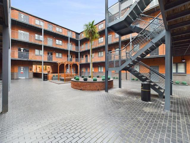 House for rent in Jewellery Quarter, Birmingham